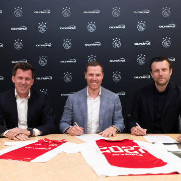 Ajax vanaf komend seizoen met Olympia op de rug